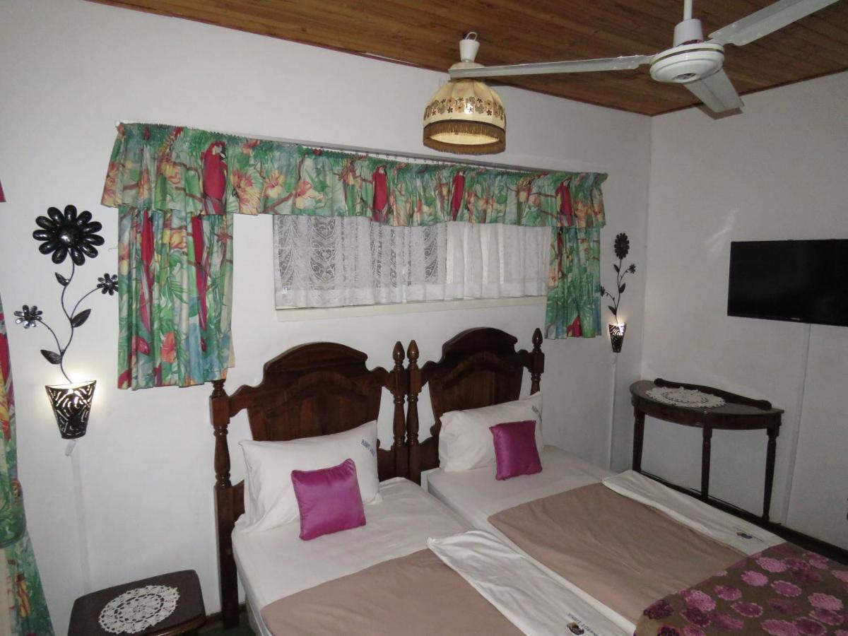 Parrot Lodge Bulawayo Exterior foto